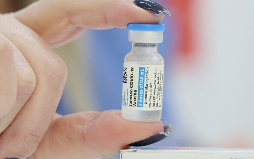 SC É O TERCEIRO ESTADO DO PAÍS COM A MENOR PROPORÇÃO DE PESSOAS EM ATRASO NA APLICAÇÃO DA SEGUNDA DOSE