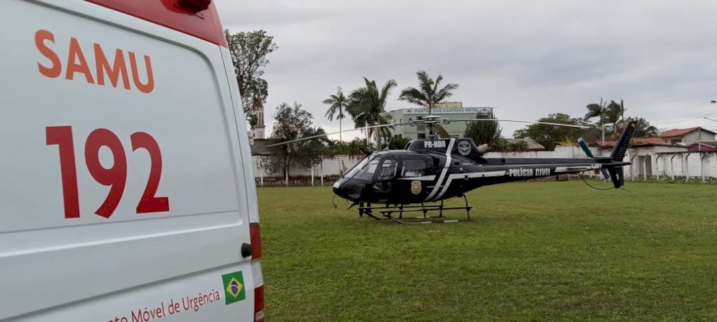 AERONAVE DO SAER/SARASUL FAZ ATENDIMENTO EM PRAIA GRANDE E IÇARA