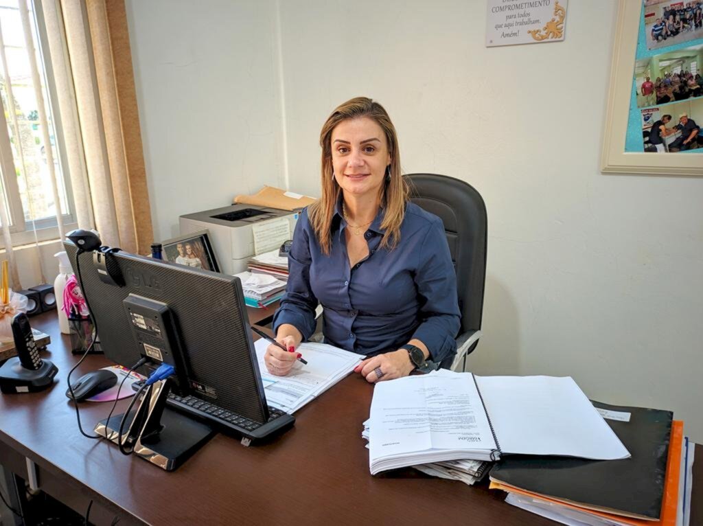 SÃO JOÃO DO SUL: SECRETÁRIA DE SAÚDE REJANE BORBA TESTA POSITIVO AO NOVO CORONAVÍRUS