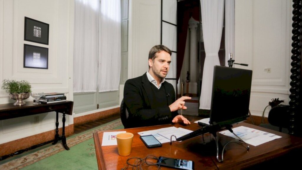 Felipe Dalla Valle/Palácio Piratini - Leite disse que investimento faz parte da estratégia de reforçar a rede de atendimento de saúde, especialmente de leitos de UTI