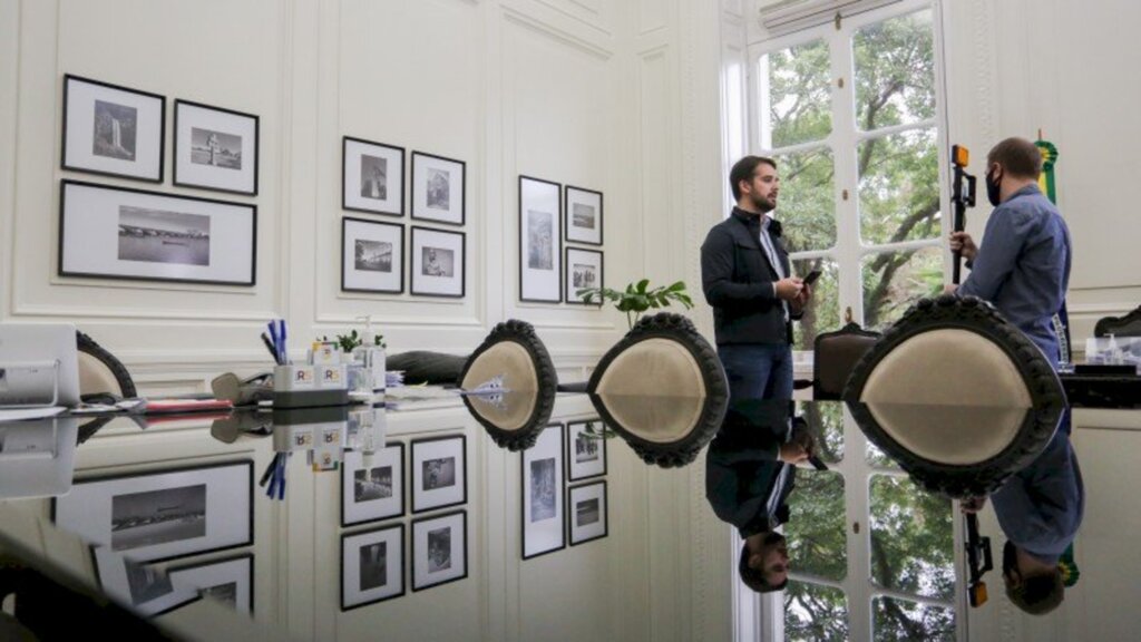Felipe Dalla Valle/Palácio Piratini - 