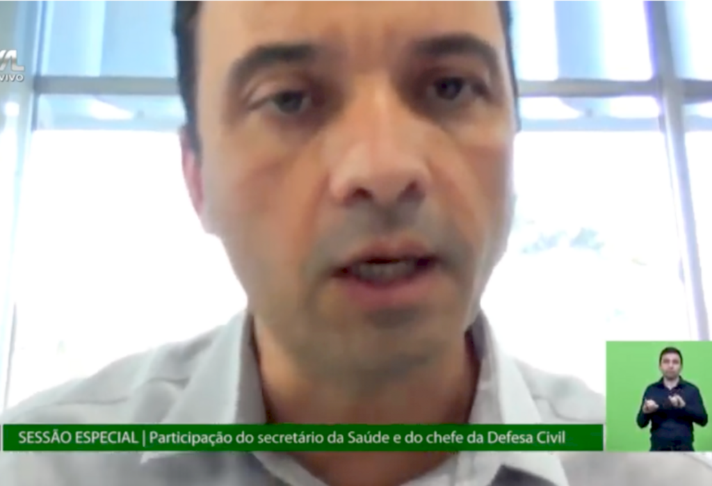 Reprodução - Secretário de Saúde, Helton Zeferino, em reunião virtual com a Alesc