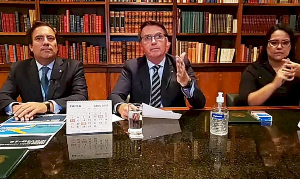 © live_09.04.2020_Jair Messias Bolsonaro Política - 