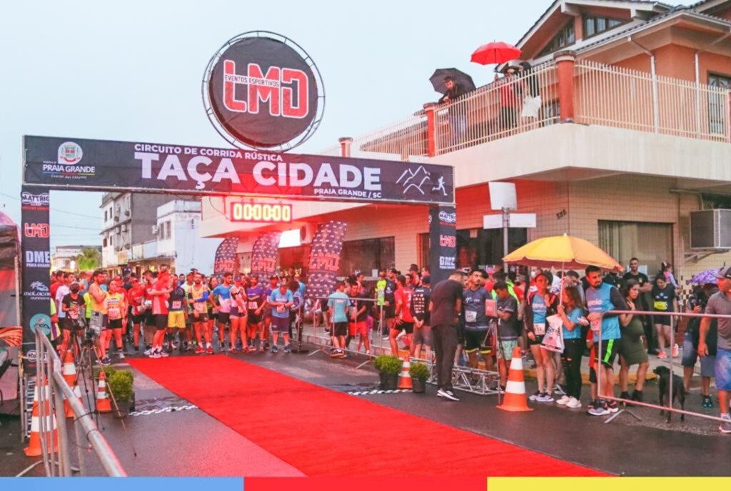 REALIZADA A 4° ETAPA DO  CIRCUITO DE CORRIDA RÚSTICA TAÇA CIDADE DE PRAIA GRANDE