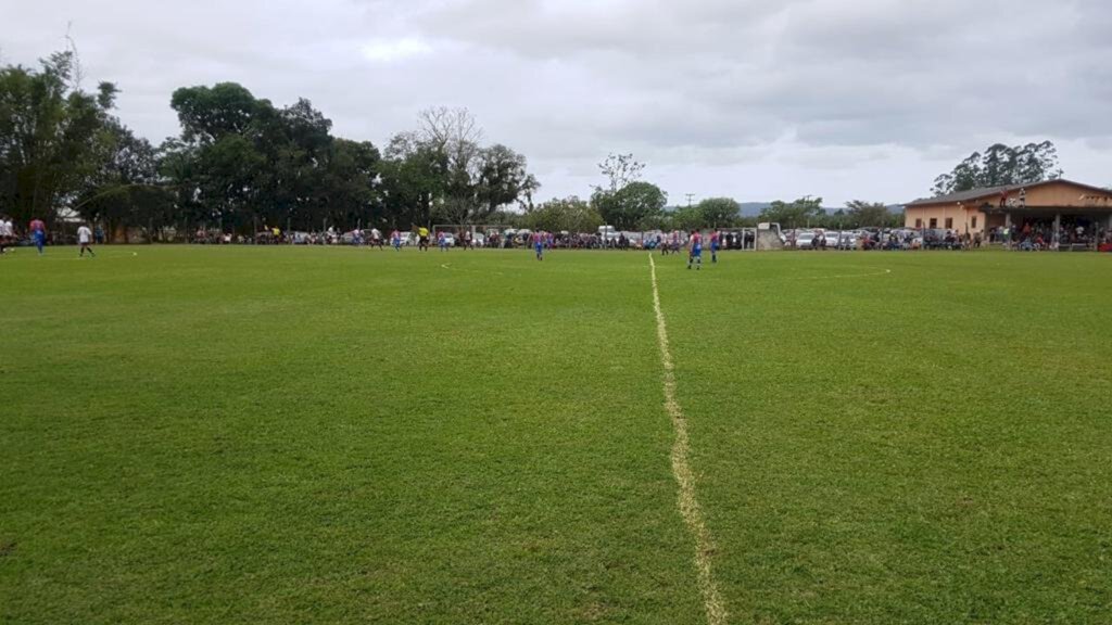 DOMINGO (27) SERÃO DEFINIDAS AS FINAIS DO CAMPEONATO  MUNICIPAL DE FUTEBOL EM MORRINHOS DO SUL