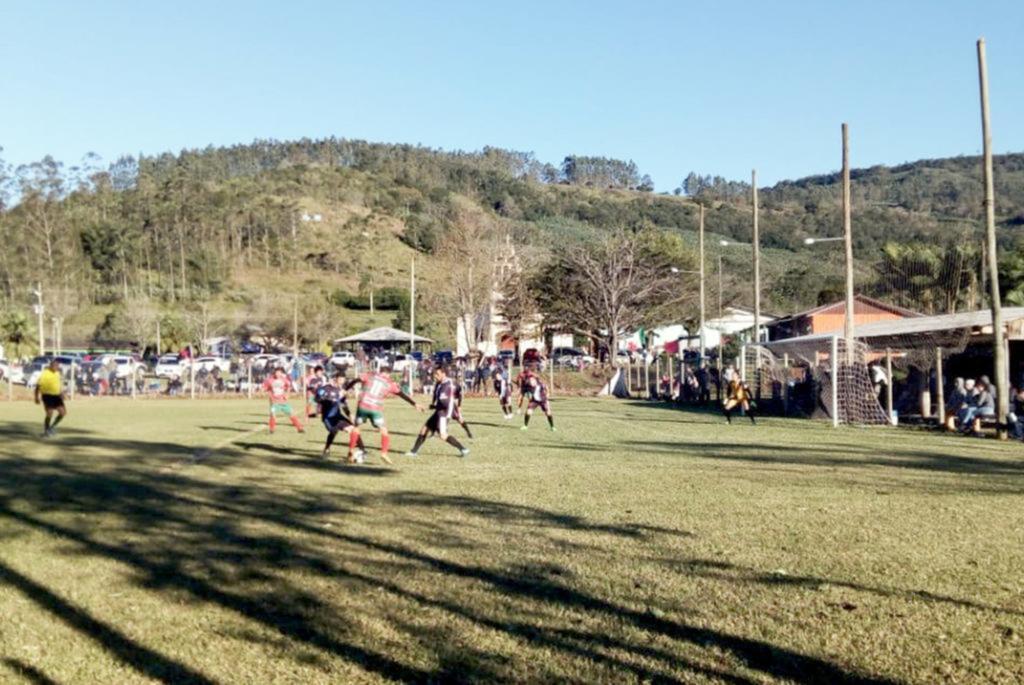 CRUZ DE MALTA E CRUZEIRO VENCEM FORA DE CASA