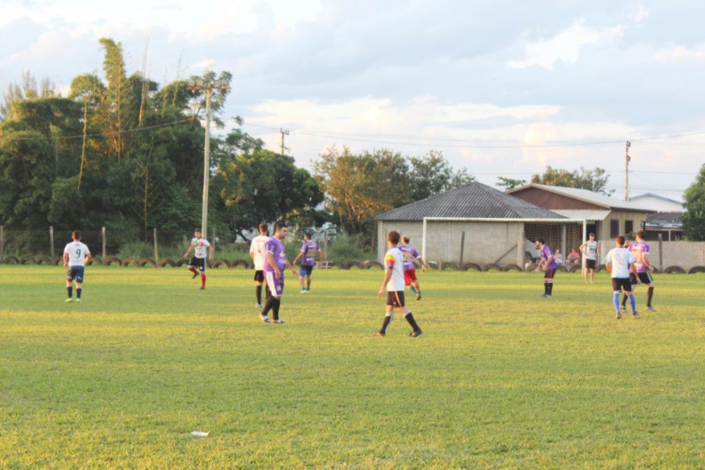 TAÇA COMÉRCIO DE FUTEBOL 7 INICIA NESTE DOMINGO (31) EM SÃO JOÃO DO SUL