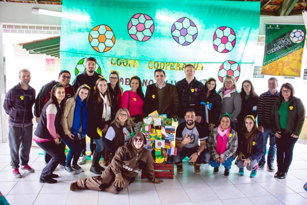 COOPA COOPERATIVA E ESCOLAS PARCEIRAS DA CEPRAG REALIZAM ATIVIDADES