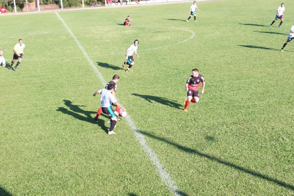 PASSO MAGNUS LARGA NA FRENTE NA ABERTURA  DO CAMPEONATO MUNICIPAL DE FUTEBOL