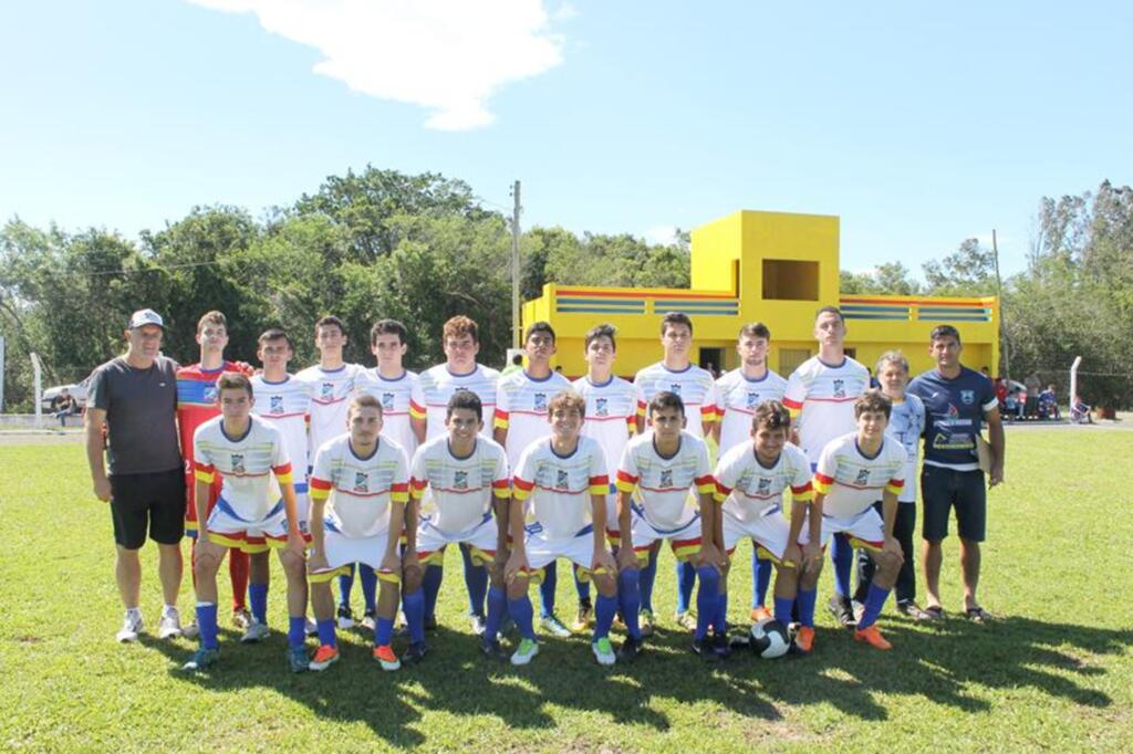 SÃO JOÃO DO SUL JOGA BEM E VENCE O  JACINTO MACHADO NAS QUARTAS DE FINAIS
