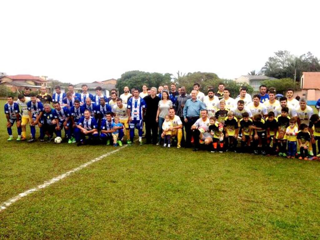 BONS JOGOS MARCAM A ABERTURA DO  CAMPEONATO MUNICIPAL DE FUTEBOL DE TORRES