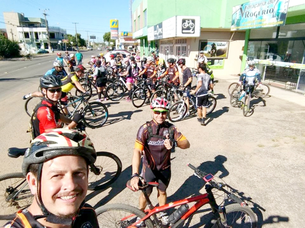 4º OFF BEAT BASE PEDRA BRANCA FOI SUCESSO EM PRAIA GRANDE