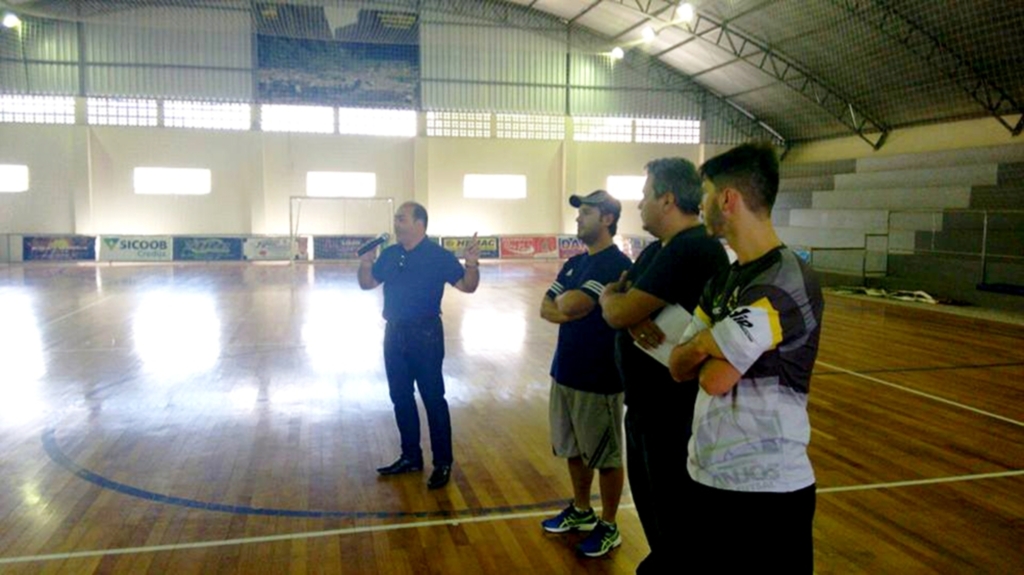 PONTAPÉ INICIAL DAS ESCOLINHAS DE FUTEBOL DE PRAIA GRANDE