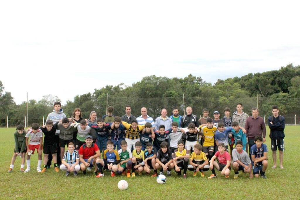 FIGUEIRENSE SELECIONA 16 ATLELAS DA REGIÃO
