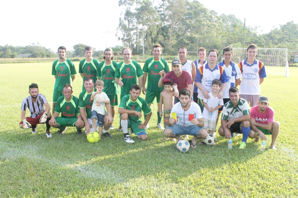 DEFINIDOS OS SEMIFINALISTAS DO CAMPEONATO COMUNITÁRIO DE ENCRUZO
