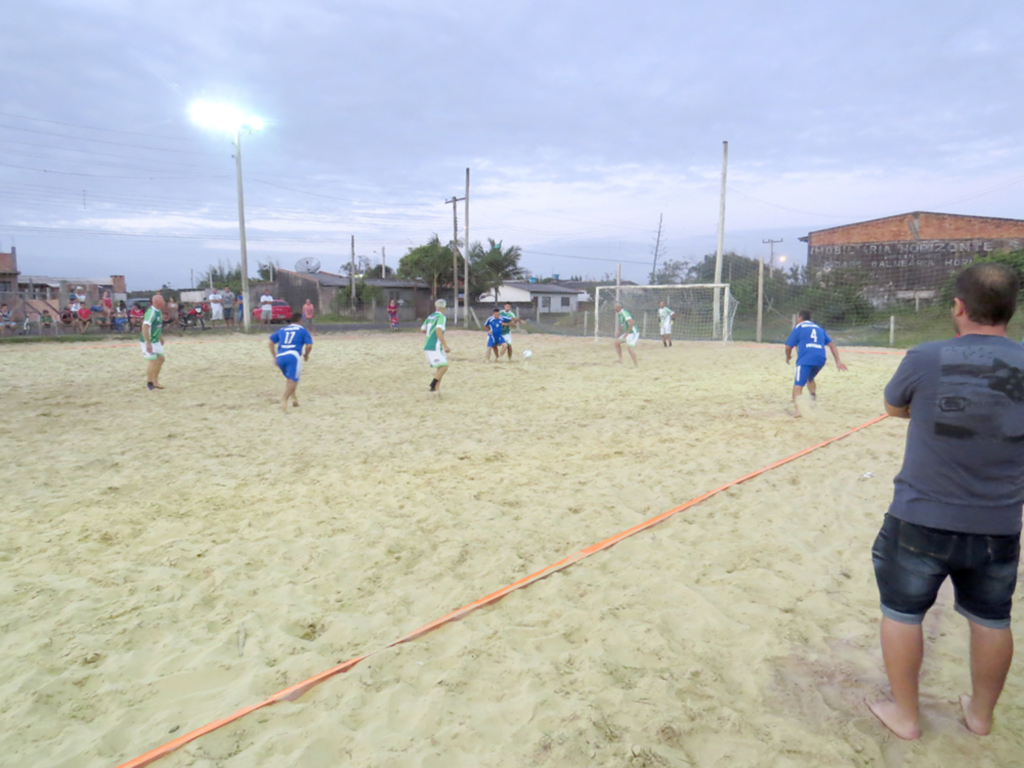 GRANDES JOGOS NO CAMPEONATO DE BEACH SOCCER DE PASSO DE TORRES