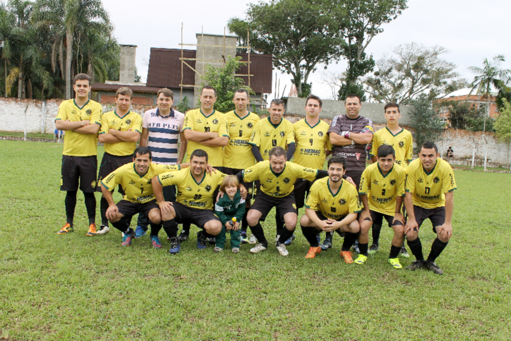 CAMPEÕES DO MUNICIPAL  DE FUTEBOL DE PRAIA GRANDE SERÃO CONHECIDOS NO DOMINGO, DIA 23