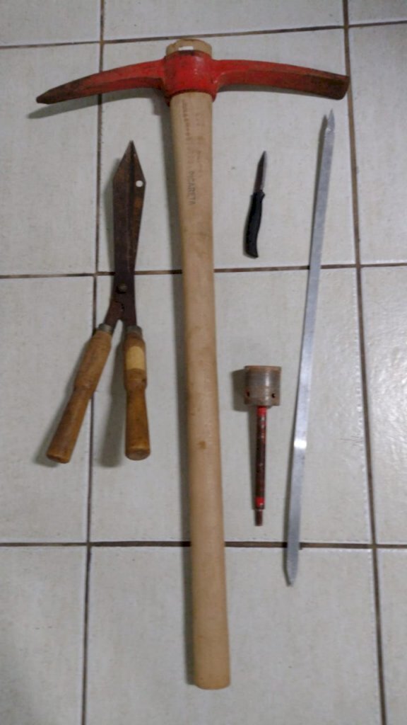INDIVÍDUO É PRESO POR AMEAÇA, DESOBEDIÊNCIA E PORTE DE ARMA BRANCA EM PRAIA GRANDE