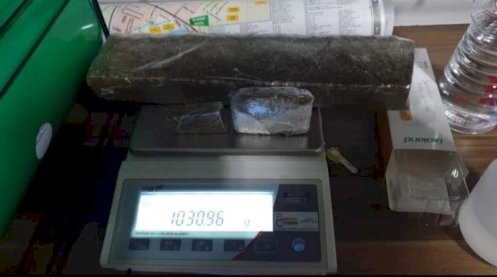 PM DE PASSO DE TORRES REALIZA 18 APREENSÕES DE DROGAS EM DUAS SEMANAS