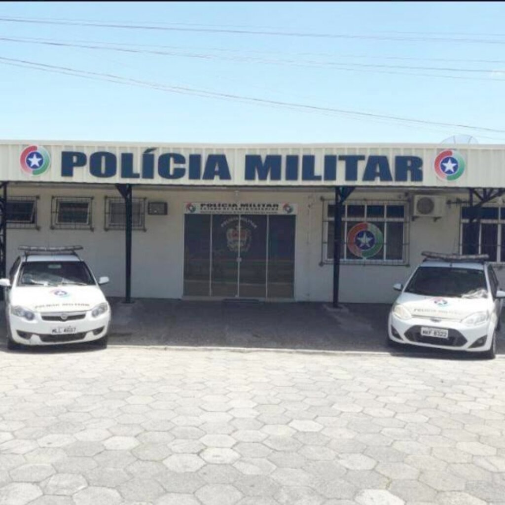 PM DE SÃO JOÃO DO SUL PRENDE HOMEM POR TRÁFICO DE DROGAS