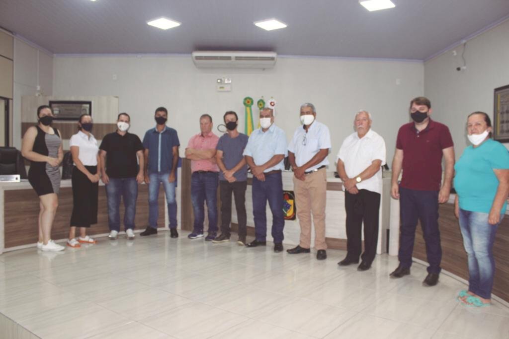CÂMARA DE VEREADORES DE PRAIA GRANDE REALIZA A ÚLTIMA SESSÃO ORDINÁRIA ANTES DO RECESSO PARLAMENTAR