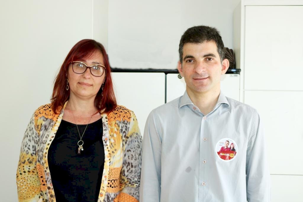 MOISÉS LIMA MATOS  E DÉBORA FERNANDES - PT