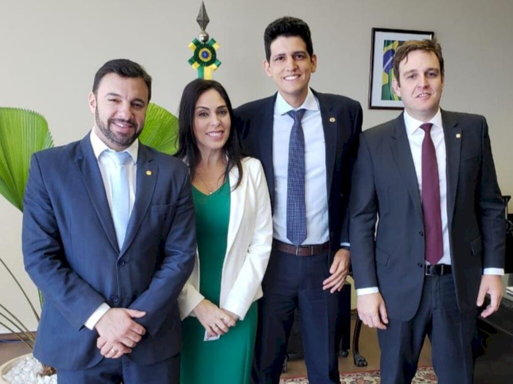 MINISTRO DA INFRAESTRUTURA GARANTE CONCLUSÃO DA BR-285 EM 2020, EM REUNIÃO COM BANCADA FEDERAL DO SUL