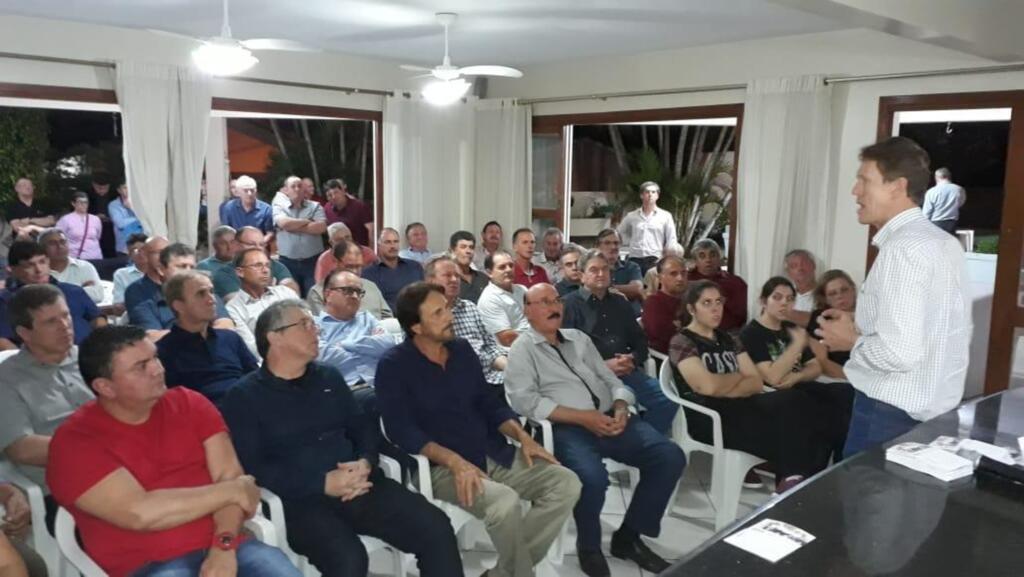MDB DO EXTREMO SUL SE ENCONTRA EM REUNIÃO PROMOVIDA PELO EX-DEPUTADO MOTA