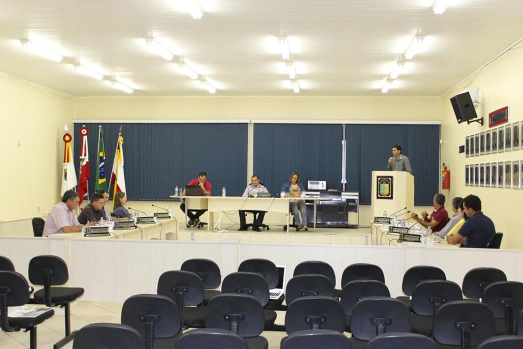 SAÚDE É TEMA DE DISCUSSÃO NA CÂMARA DE SÃO JOÃO DO SUL
