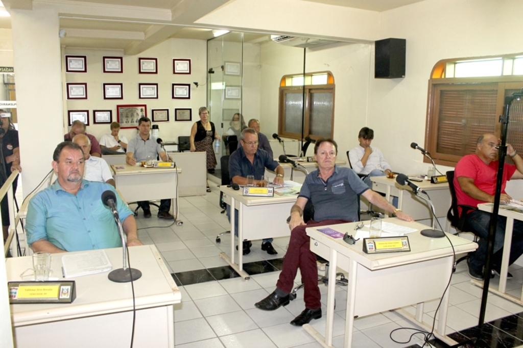 CÂMARA DE TORRES REALIZA  1ª SESSÃO ORDINÁRIA PÓS RECESSO