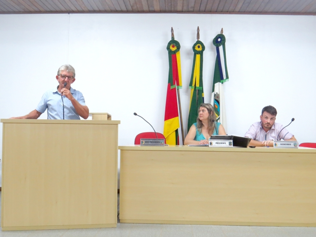 CÂMARA DE VEREADORES DE MORRINHOS DO SUL DEFINE AS COMISSÕES PERMANENTES