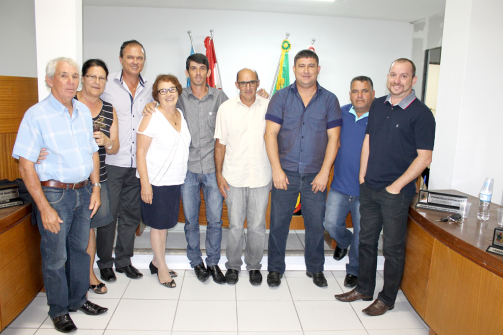 CÂMARA DE VEREADORES DE PASSO DE TORRES REALIZA 1ª SESSÃO ORDINÁRIA DO ANO COM ESCOLHA DAS COMISSÕES