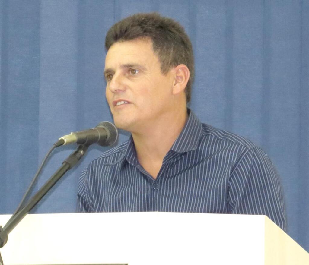 TAEL  ASSUME A  PREFEITURA  POR 15 DIAS