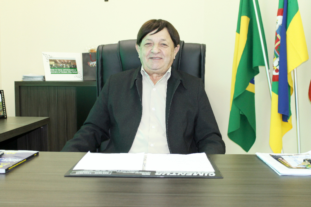 PERSONALIDADE DA SEMANA: OLÍVIO NICHELE