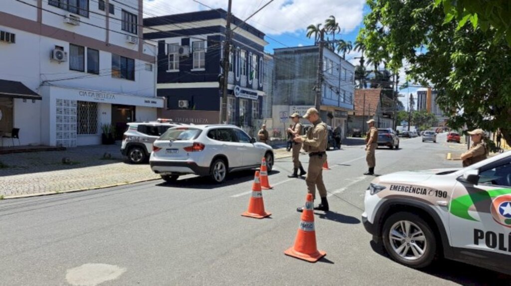 PM realiza operação Centro Seguro em Joinville