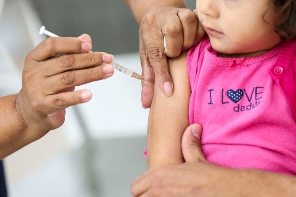 Saúde de Meleiro vacina contra a Gripe Influenza, Sarampo e prepara o DIA D para 30 de abril