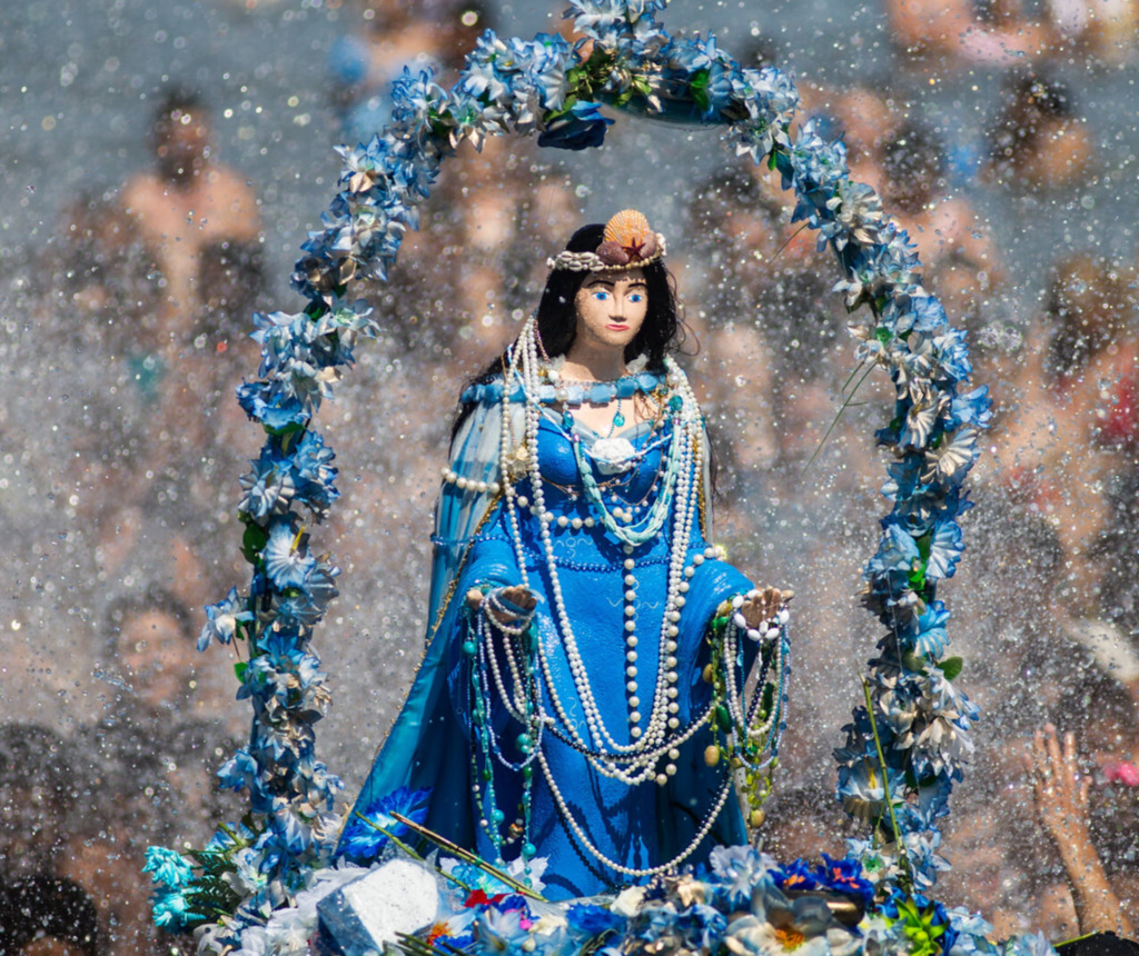 Gustavo Vara - Quarta-feira (2) é celebrado o dia de Nossa Senhora dos Navegantes, para os católicos, e Iemanjá, para religiões afro-brasileiras