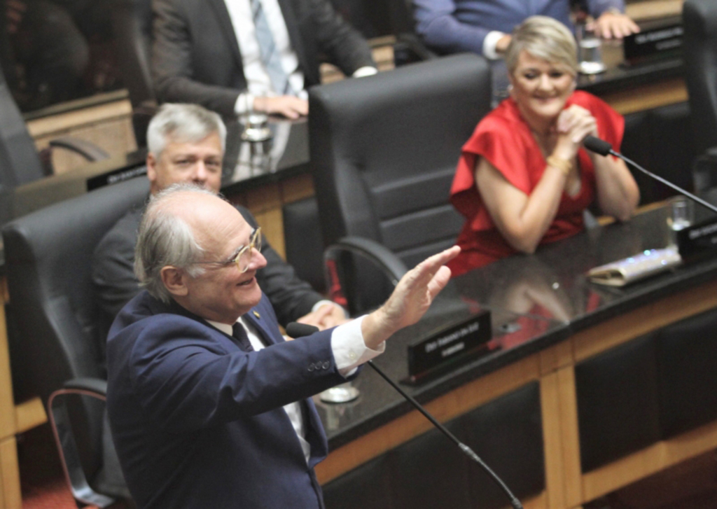  - Deputado Dr. Vicente no momento da posse.