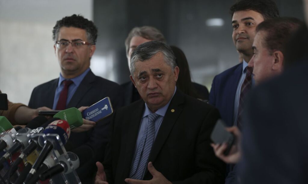 José Cruz/Agência Brasil  - Especial DP - Líder do governo na Câmara, deputado José Guimarães (PT-CE) conversou com o presidente sobre o tema