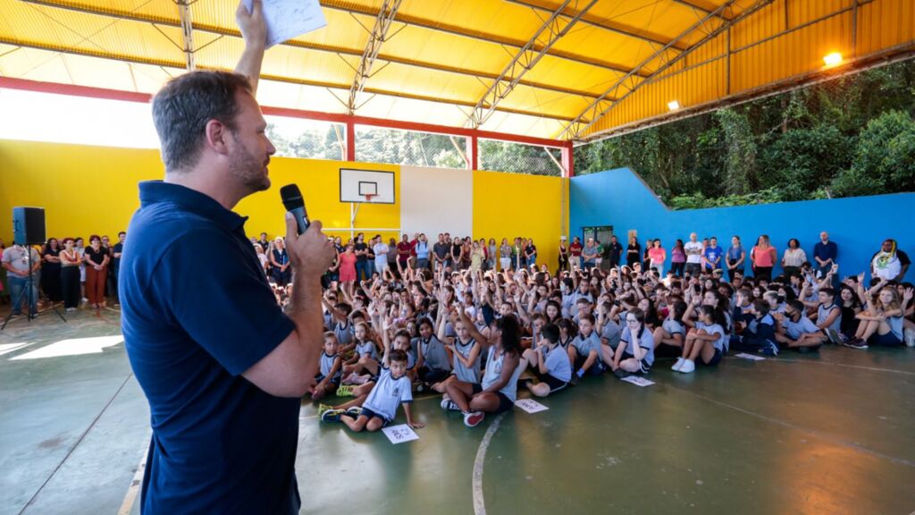 75 mil alunos voltam às aulas e Prefeitura de Joinville lança Programa Educação que Transforma