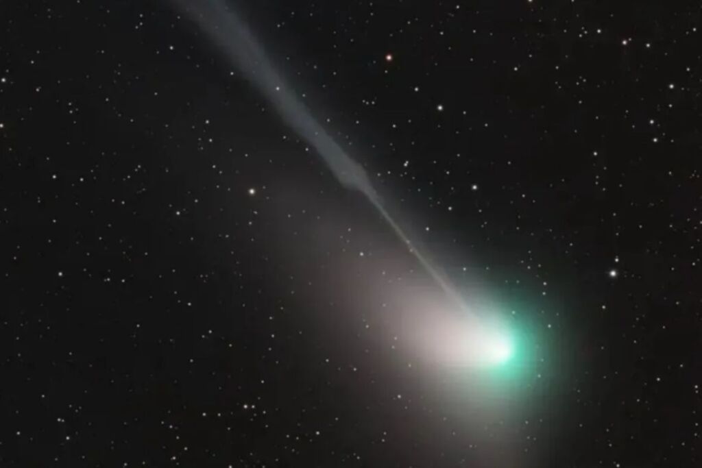 Cometa verde é atração até o dia 10 de fevereiro