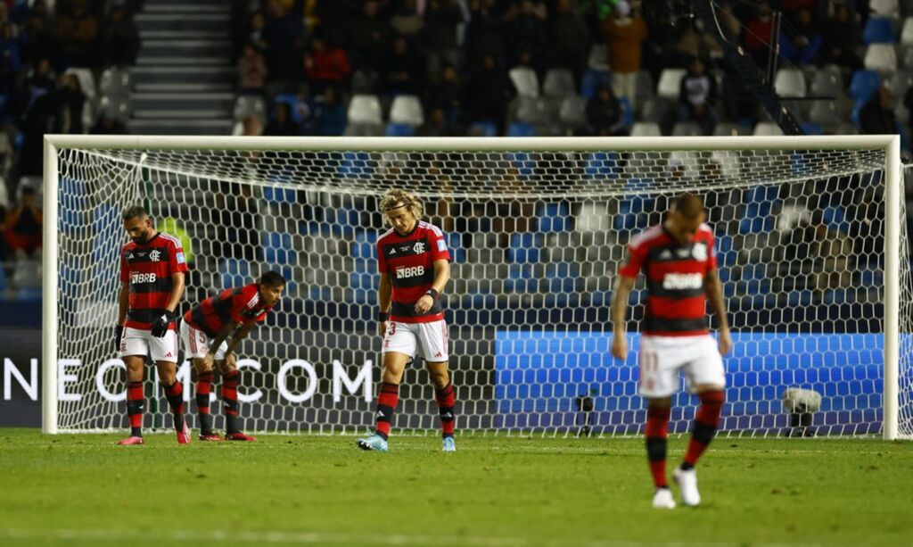 Flamengo perde para Al-Hilal e dá adeus ao sonho do bi mundial