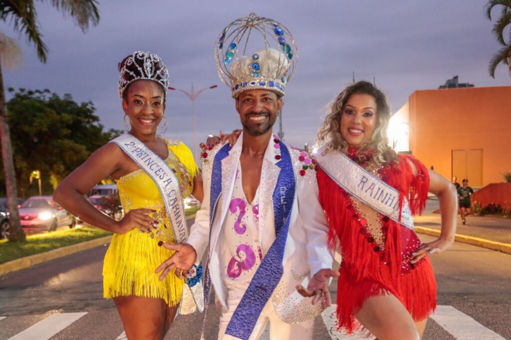 Joinville celebra Carnaval neste fim de semana com atrações na avenida Beira-rio