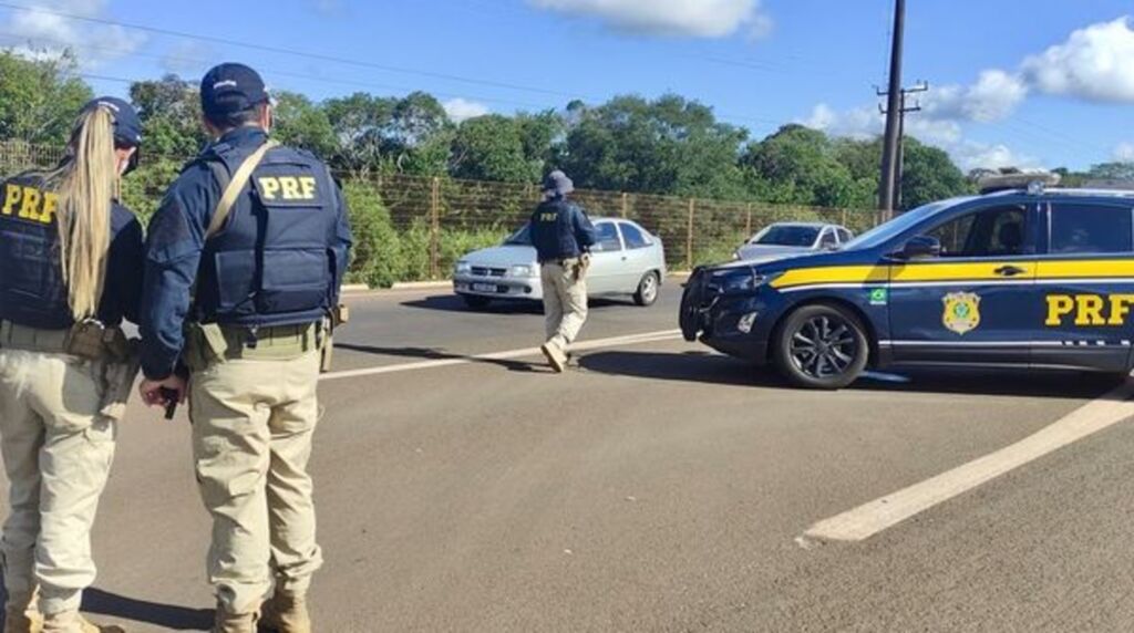 Restrições de tráfego nas BRs 277 e 376 no período do carnaval.