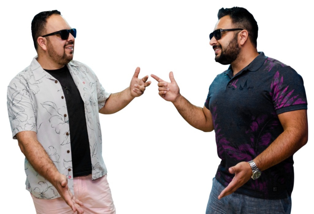 Divulgação - Especial DP - O irmãos Fábio (E) e Felipe Saraiva fazem a segunda edição do baile