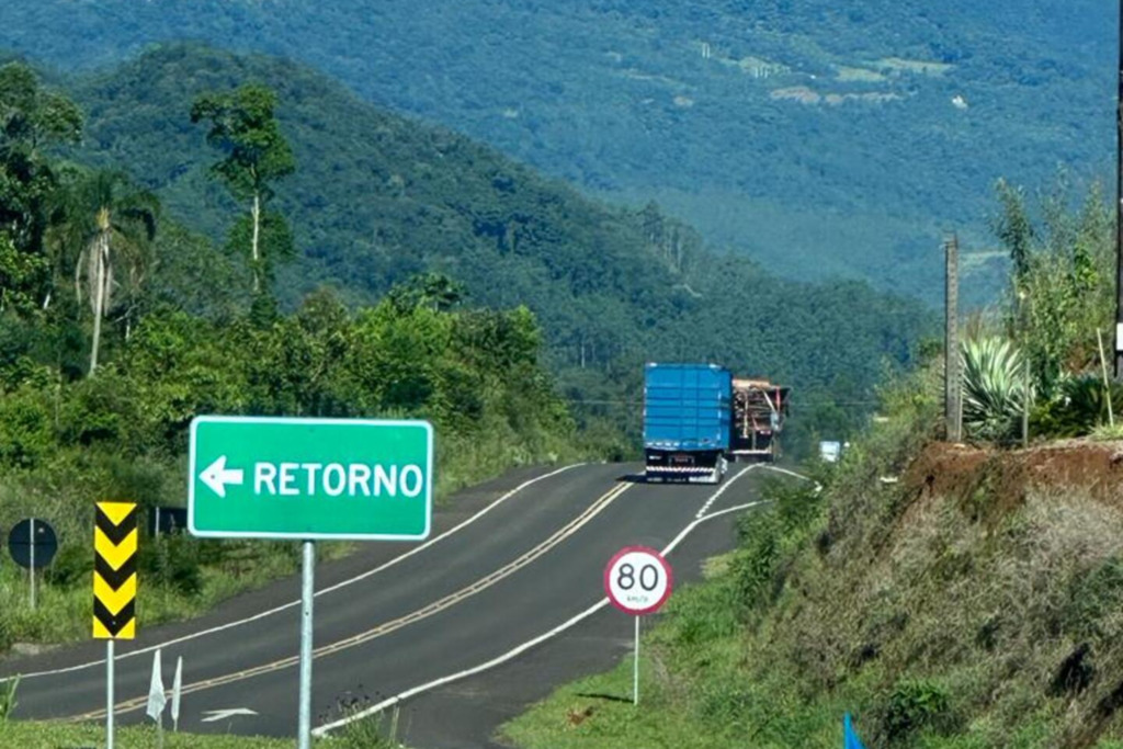 Trânsito na Serra da Rocinha segue com horários selecionados neste feriado