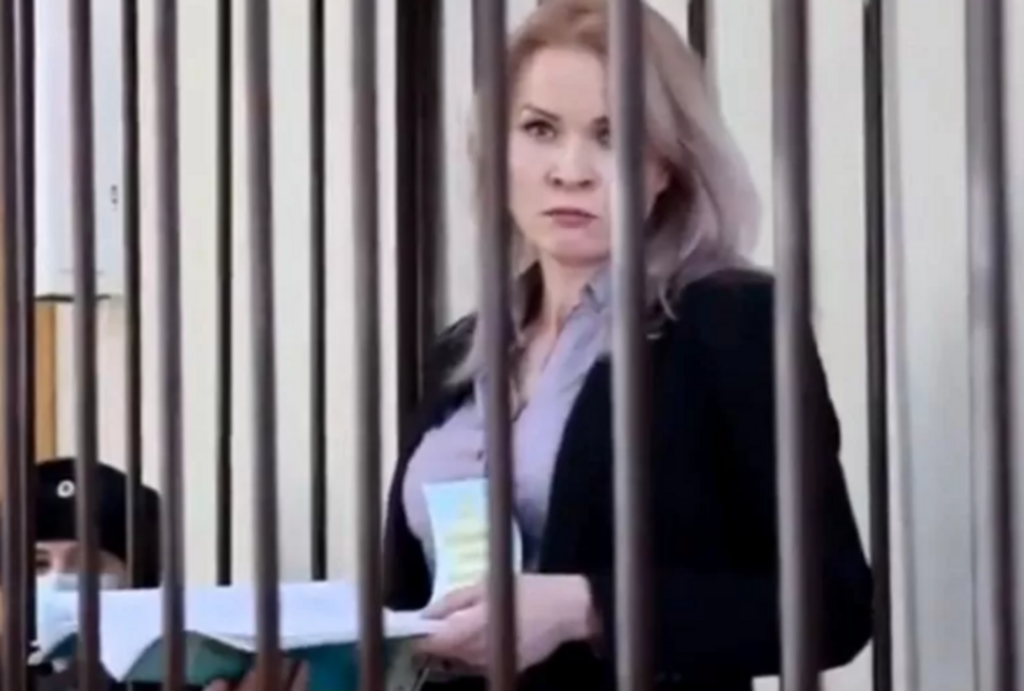 Jornalista russa Maria Ponomarenko é presa por noticiar assassinatos de Mariupol