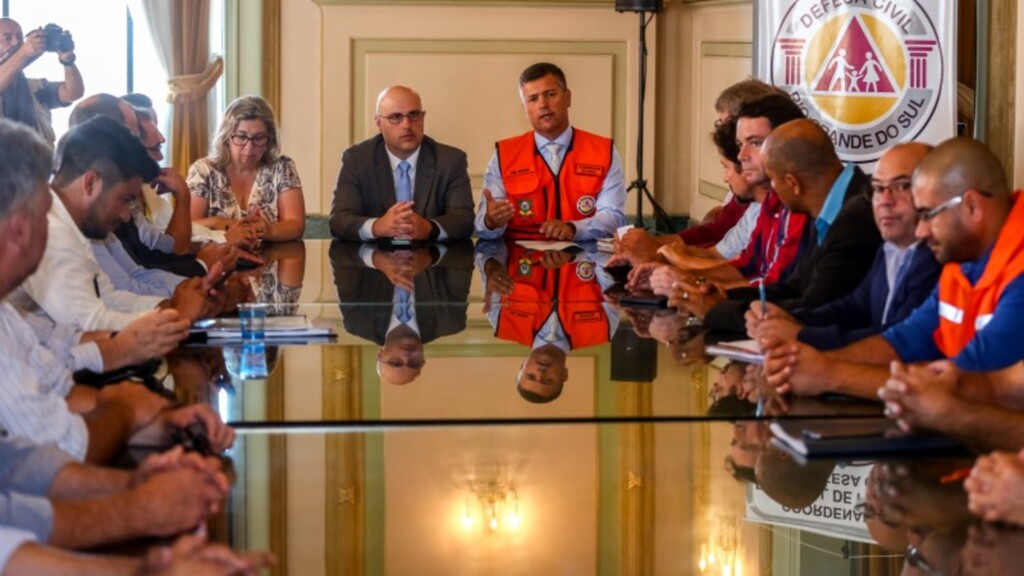 Foto: Gustavo Mansur (Palácio Piratini) - Reunião no Piratini apresentou normas para municípios e cidadãos obterem recursos do FGTS na Caixa