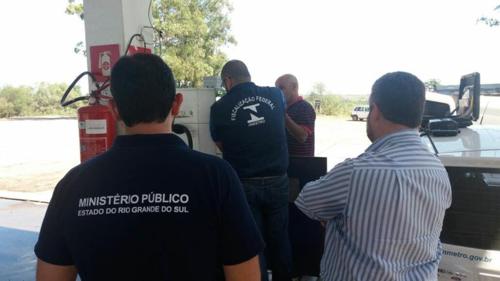 Foto: MP-RS (Divulgação) - Promotoria Especializada analisou 20 amostras de gasolina, etanol e diesel nos postos do município