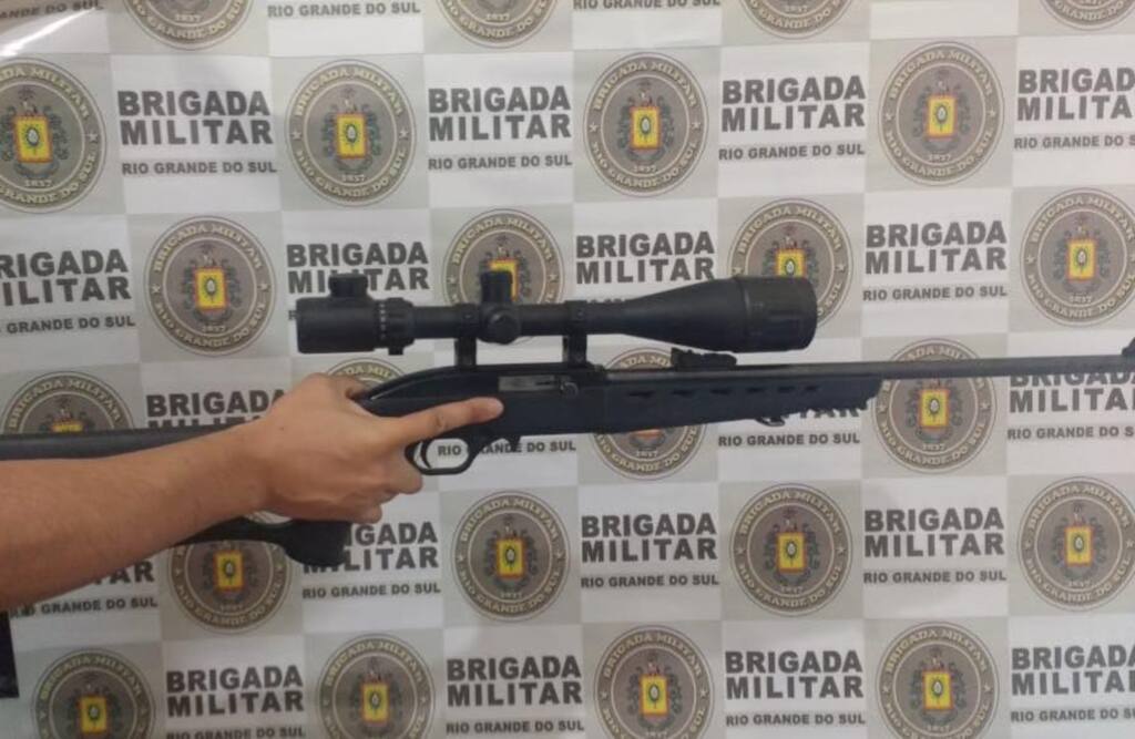 Jovem armado com rifle é detido em Restinga Sêca